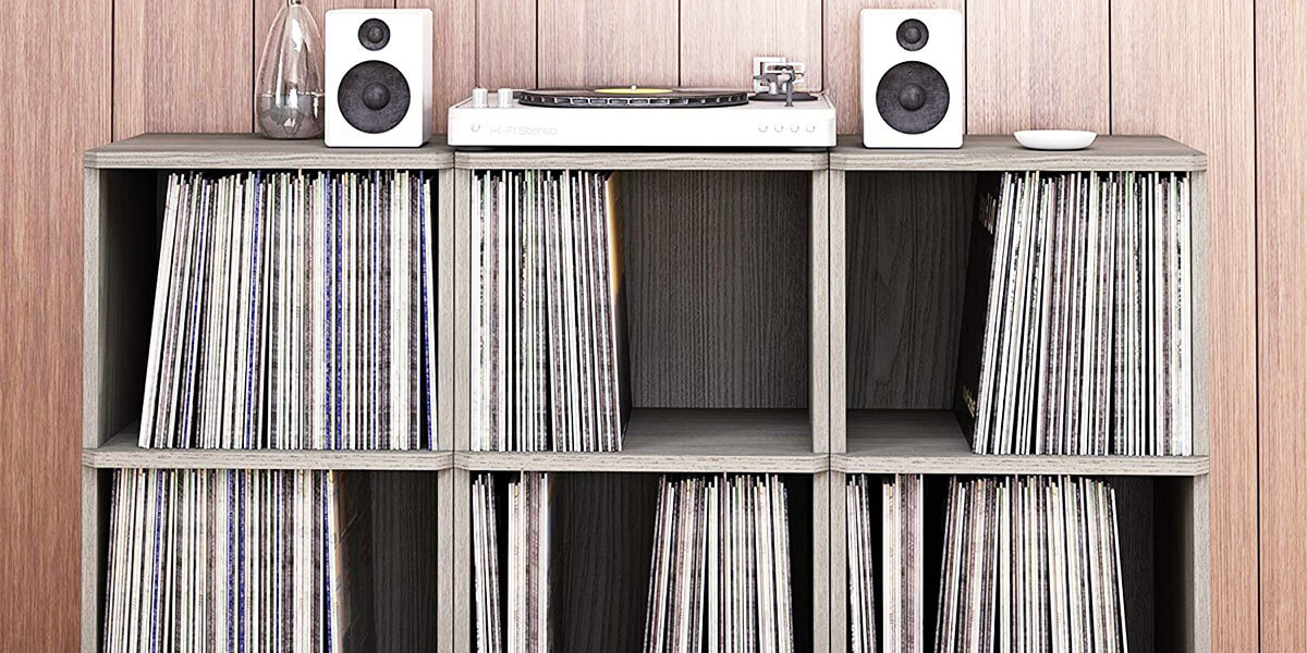 how should vinyl be stored flat or upright